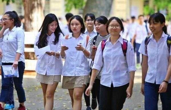 Mơ thấy mình đi học đánh con gì - Ý nghĩa và con số may mắn